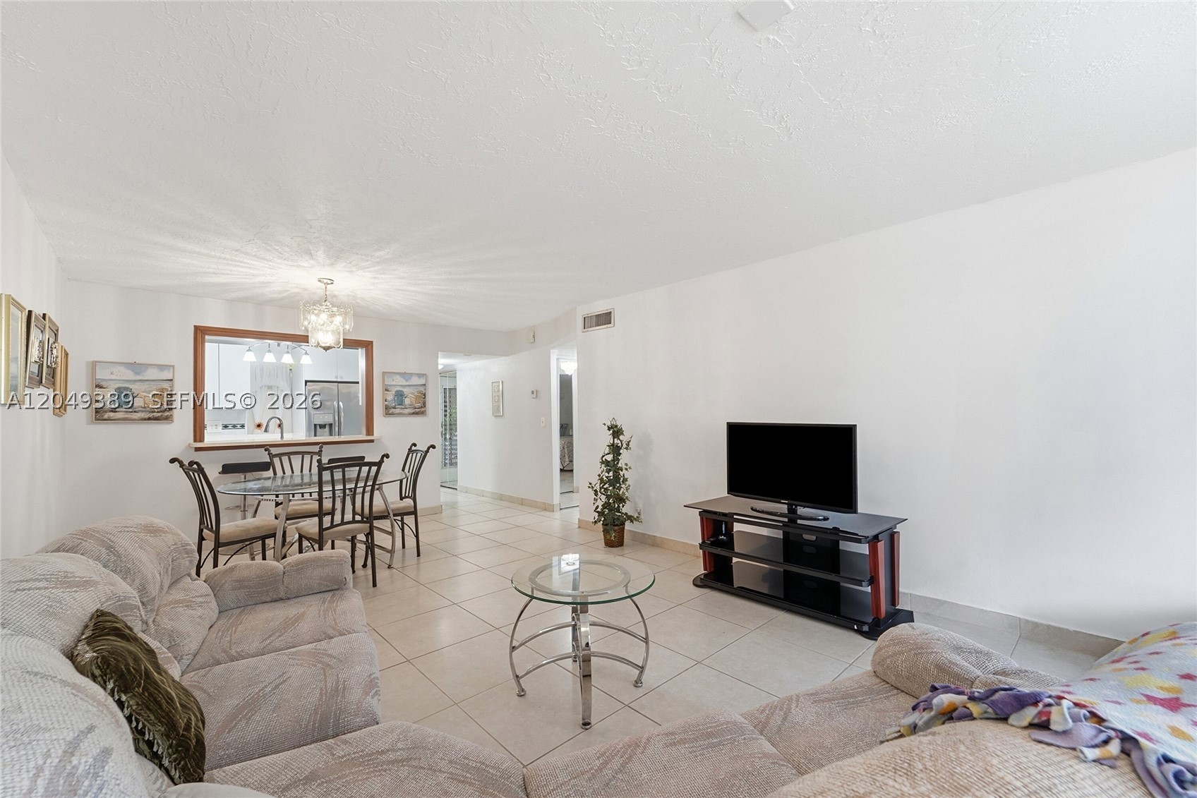 SOMERSET NO EIGHT CONDO - Residential