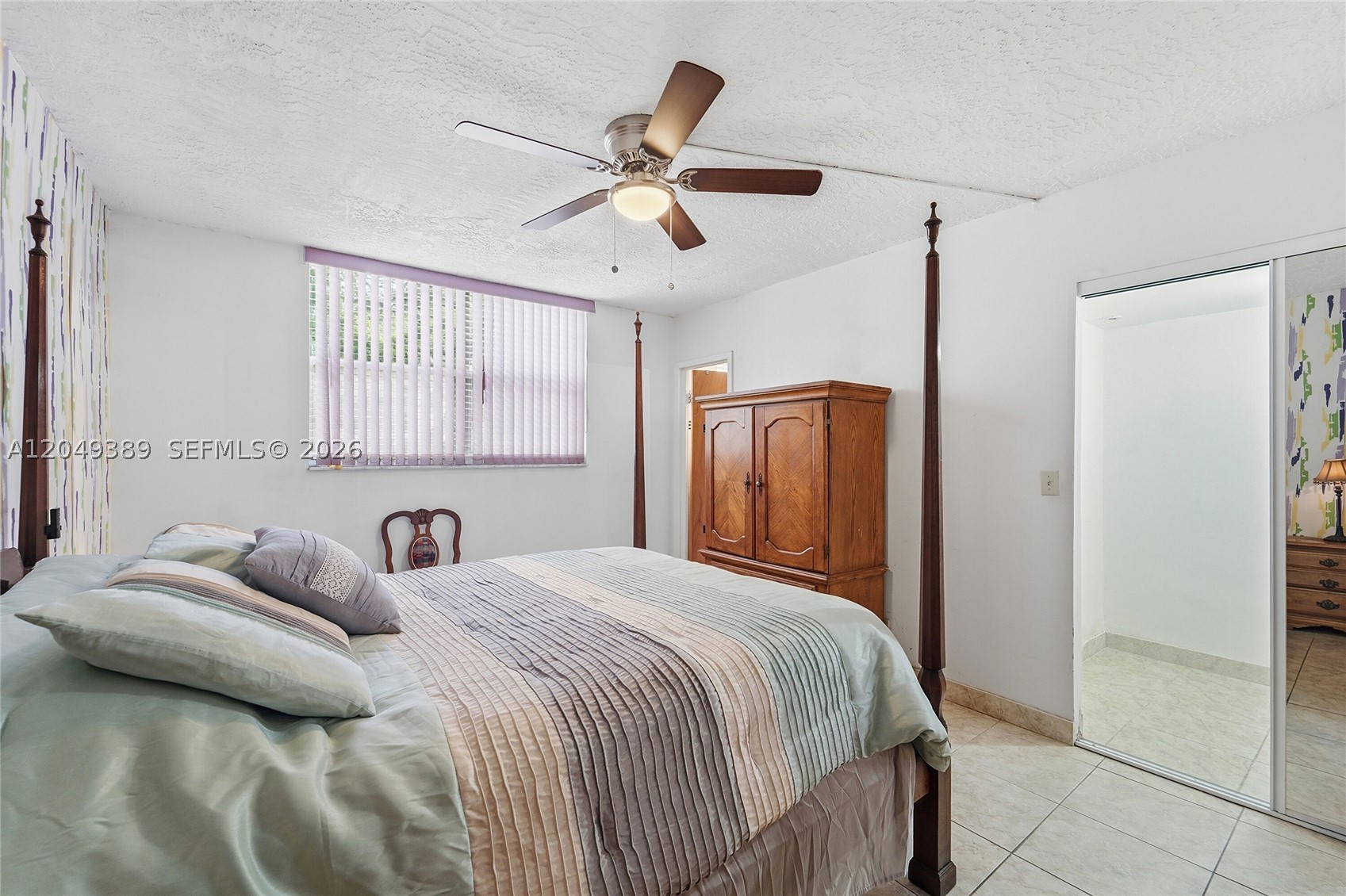 SOMERSET NO EIGHT CONDO - Residential