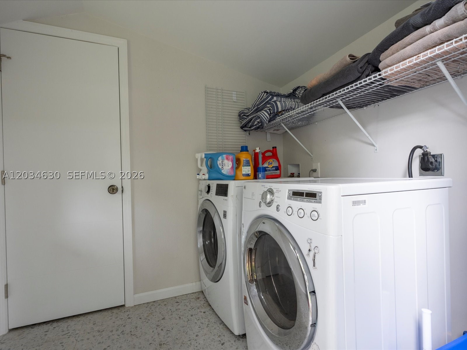 LUDLUM ESTATES - Residential Lease