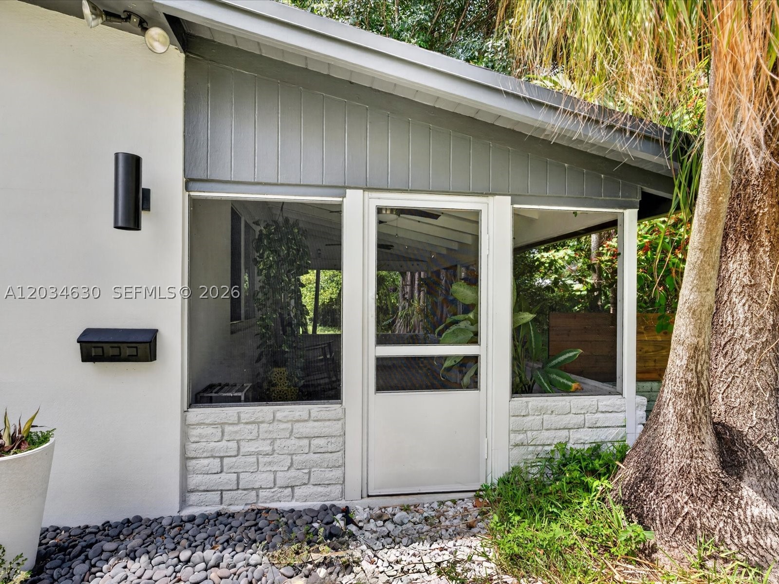 LUDLUM ESTATES - Residential Lease