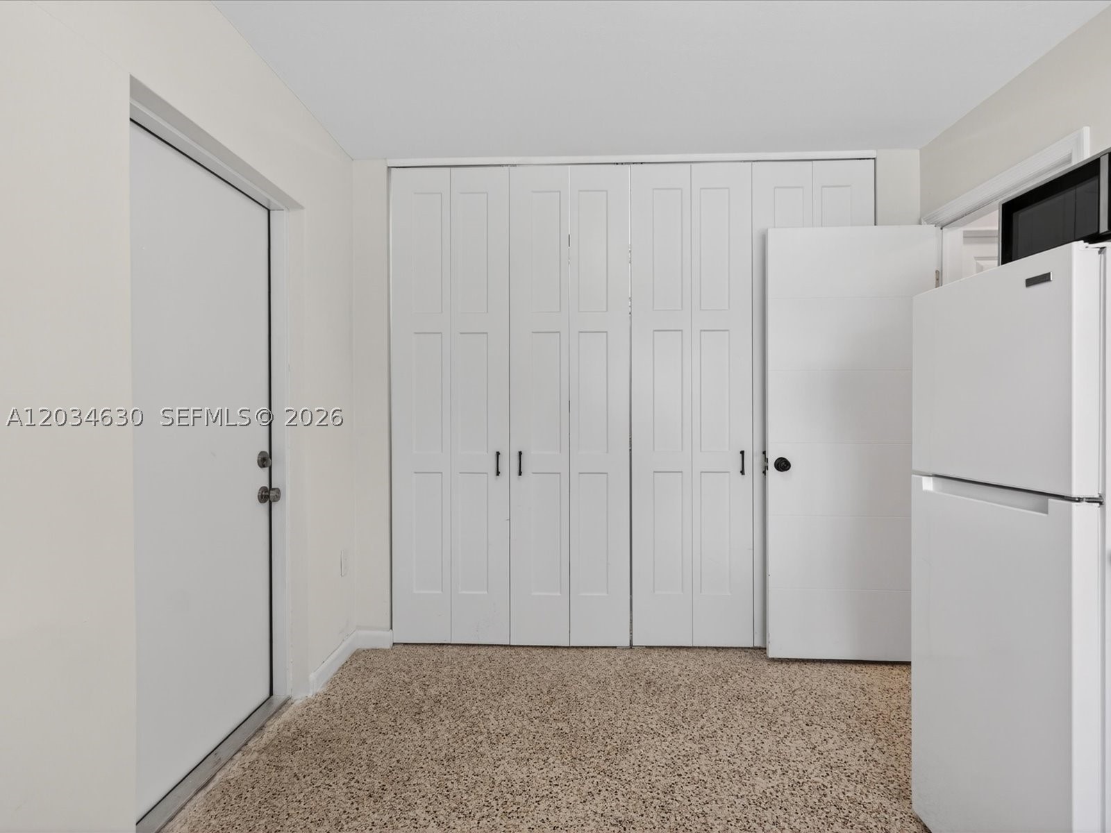 LUDLUM ESTATES - Residential Lease