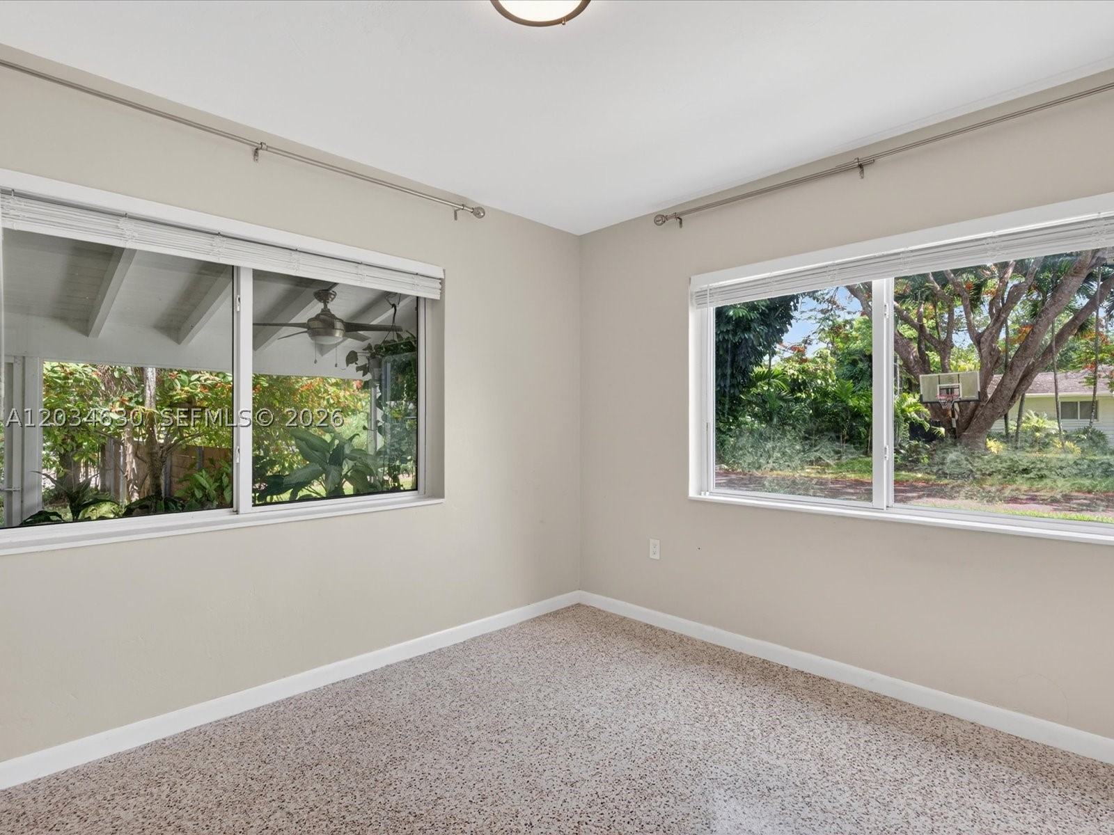 LUDLUM ESTATES - Residential Lease