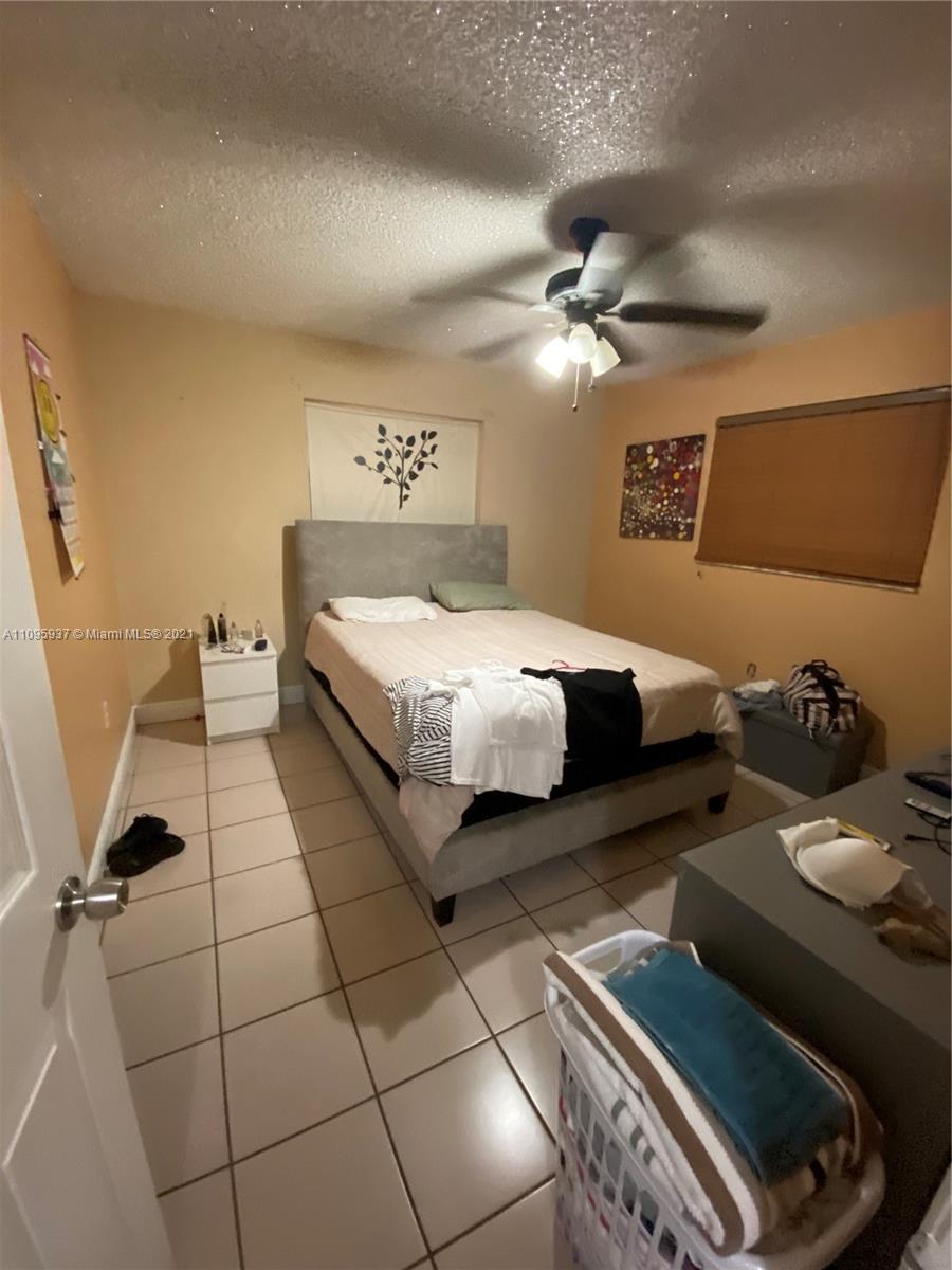 TWELFTH ST MANORS 1ST ADD - Residential Income