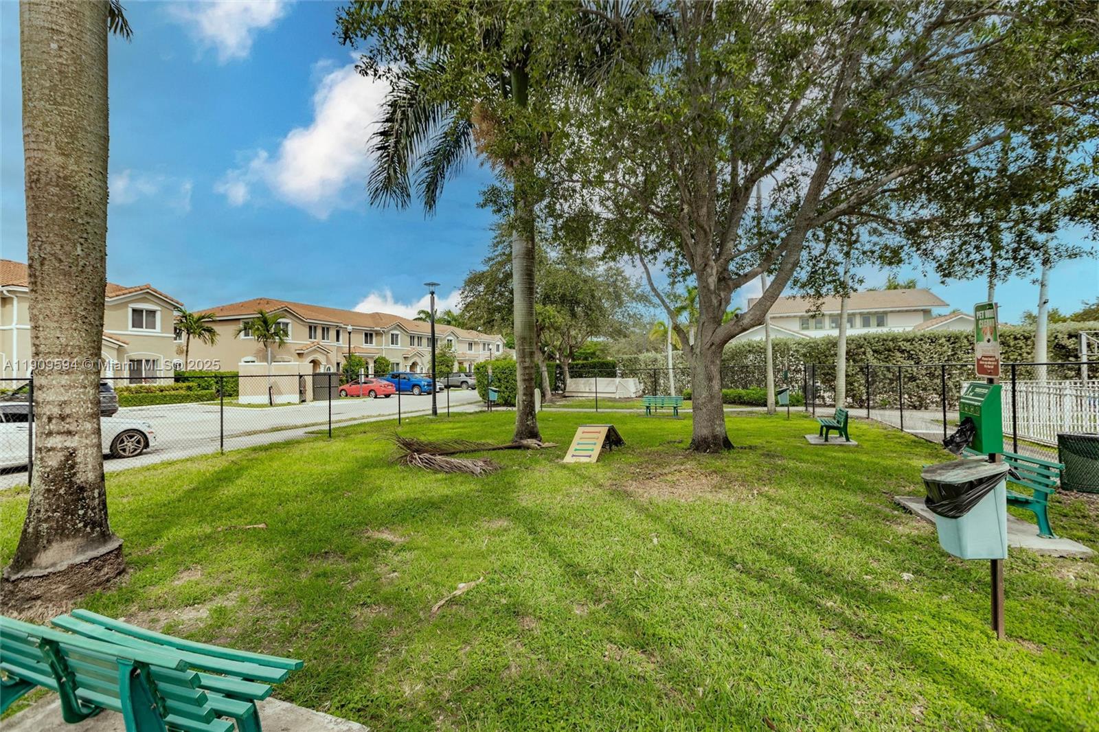 SHORES AT KEYS GATE - Residential