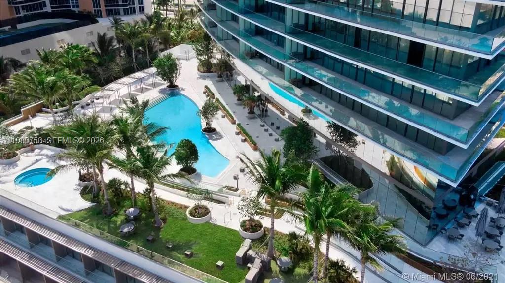 Residences by Armani/Casa - Residential