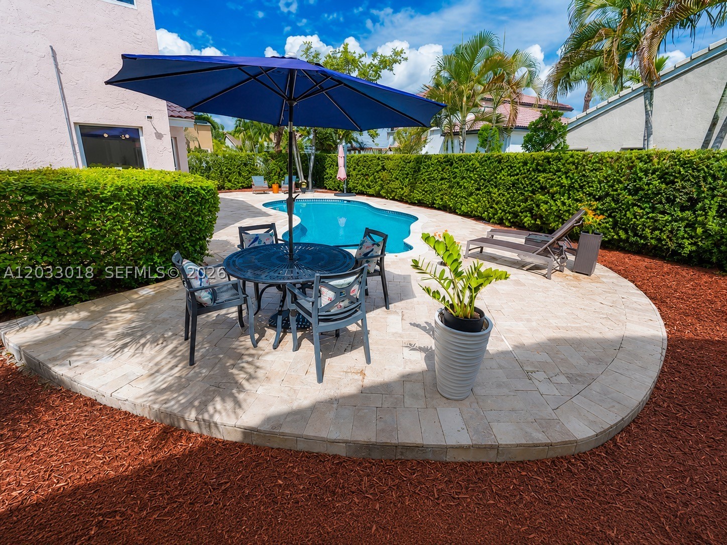 SILVER LAKES - Residential