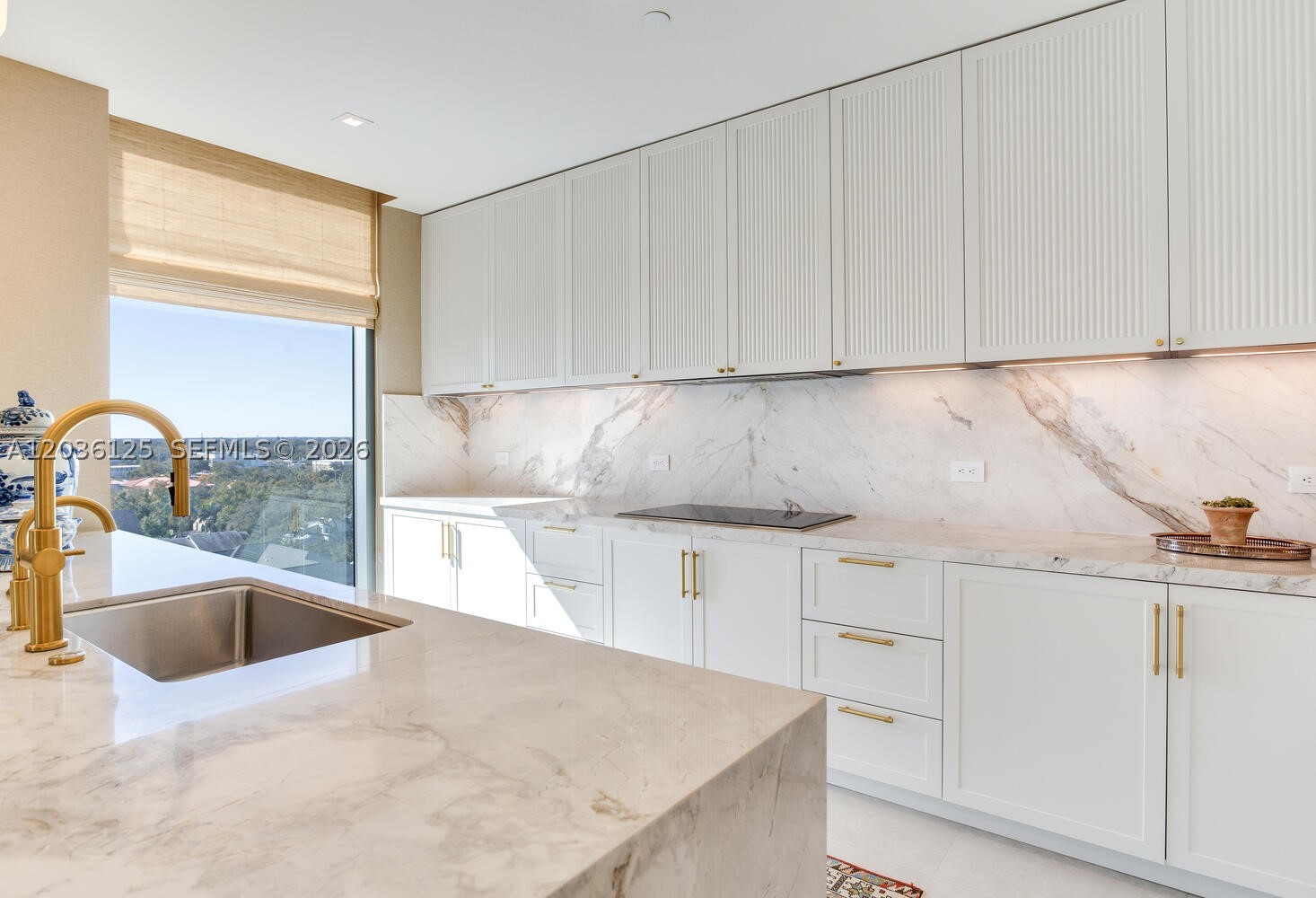 Bayshore Ysabella Condomin - Residential