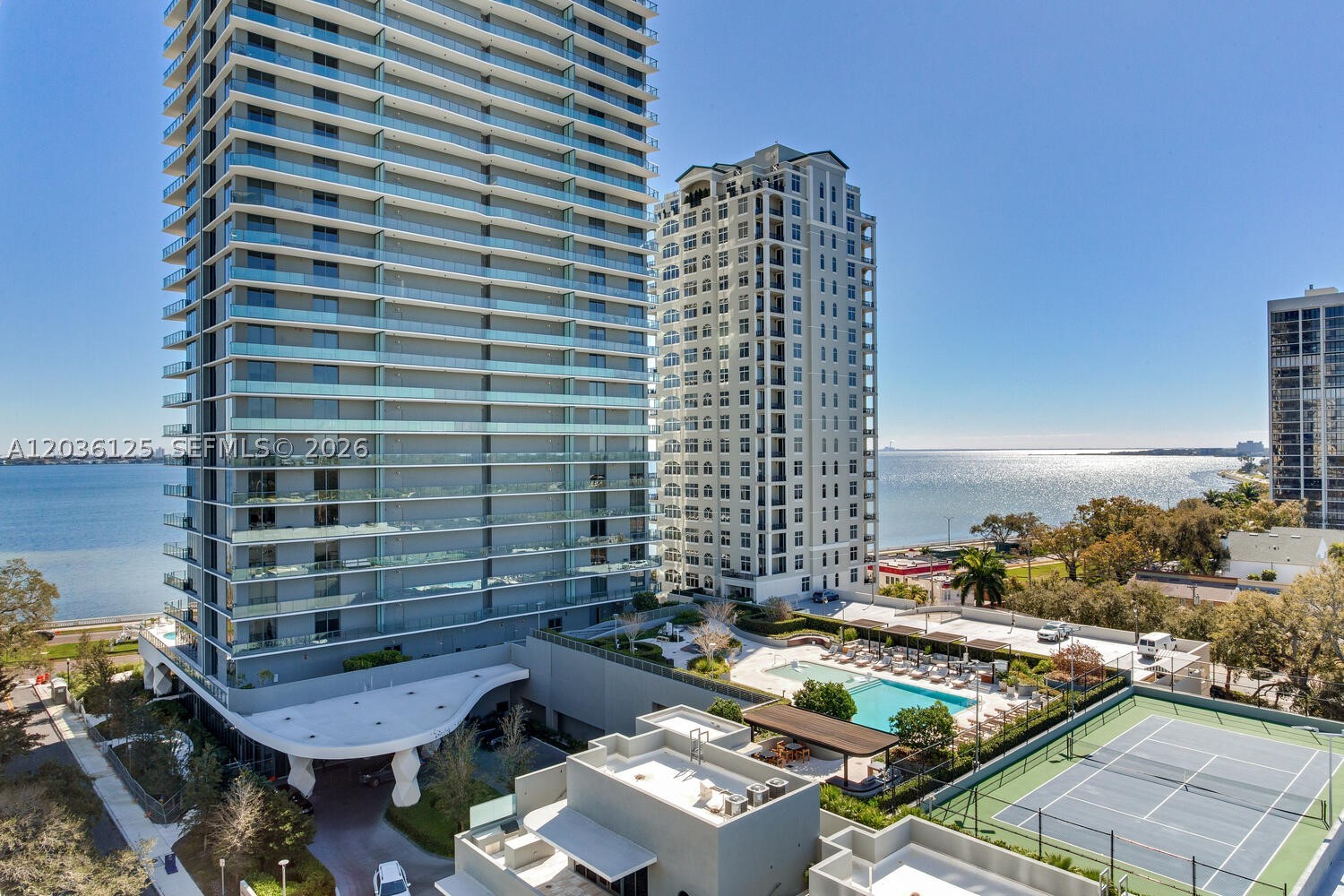 Bayshore Ysabella Condomin - Residential