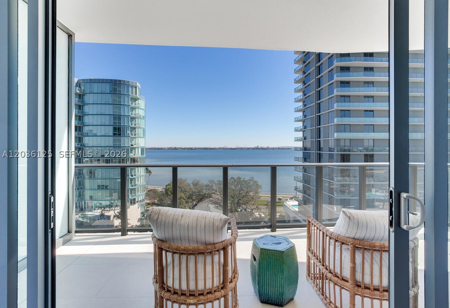 Bayshore Ysabella Condomin - Residential