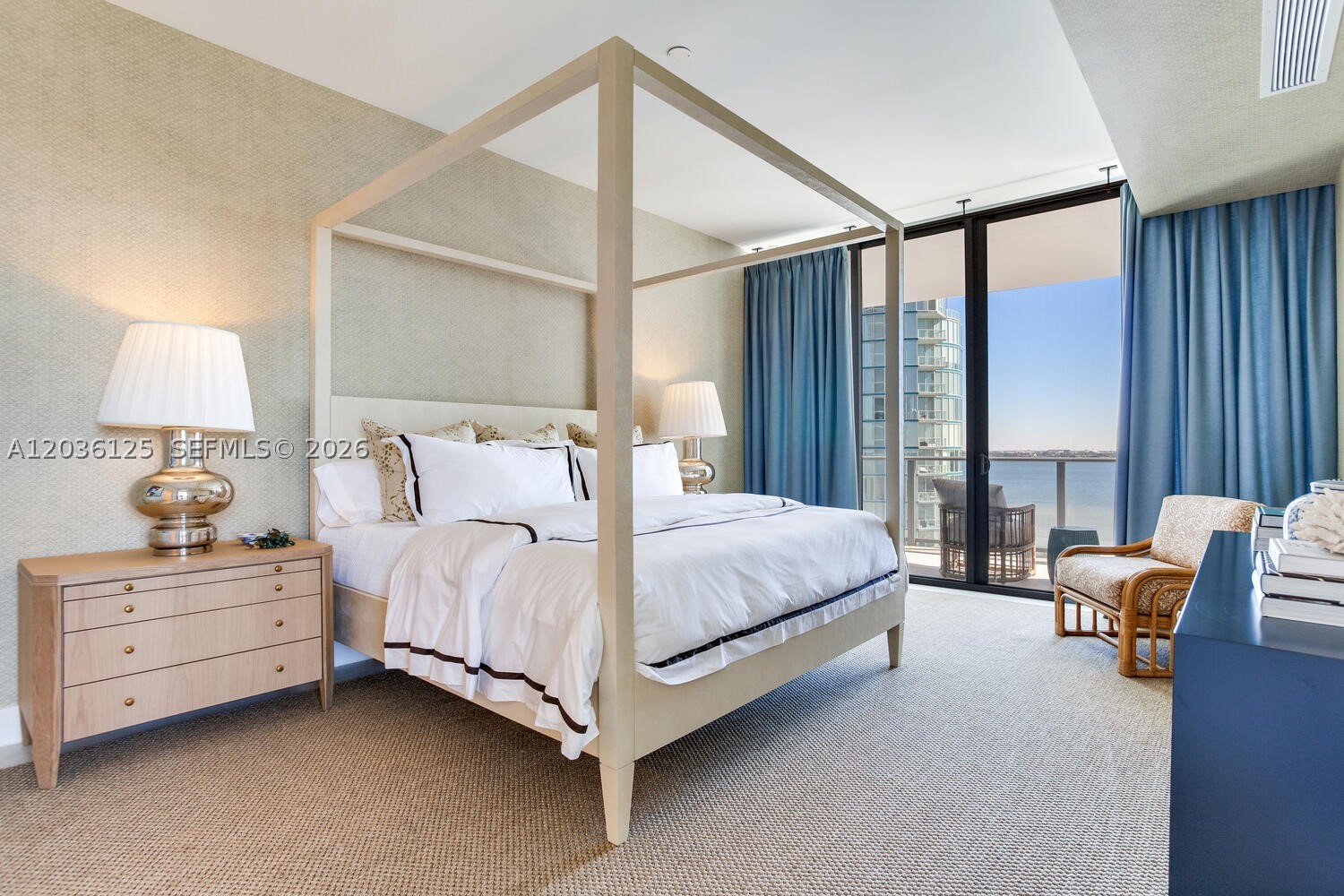 Bayshore Ysabella Condomin - Residential