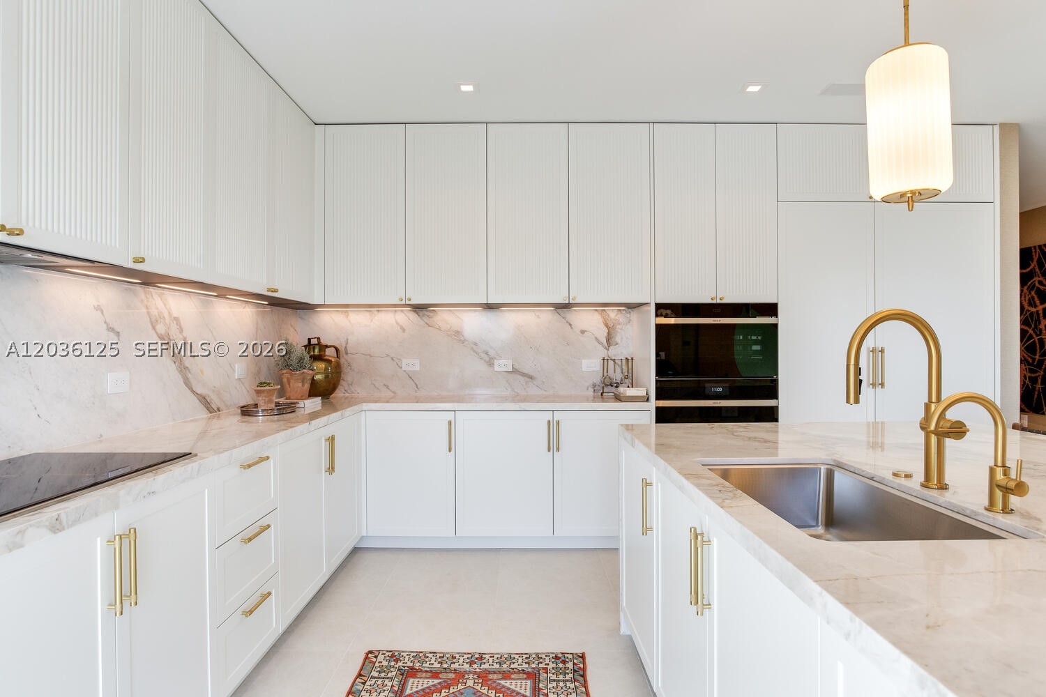 Bayshore Ysabella Condomin - Residential