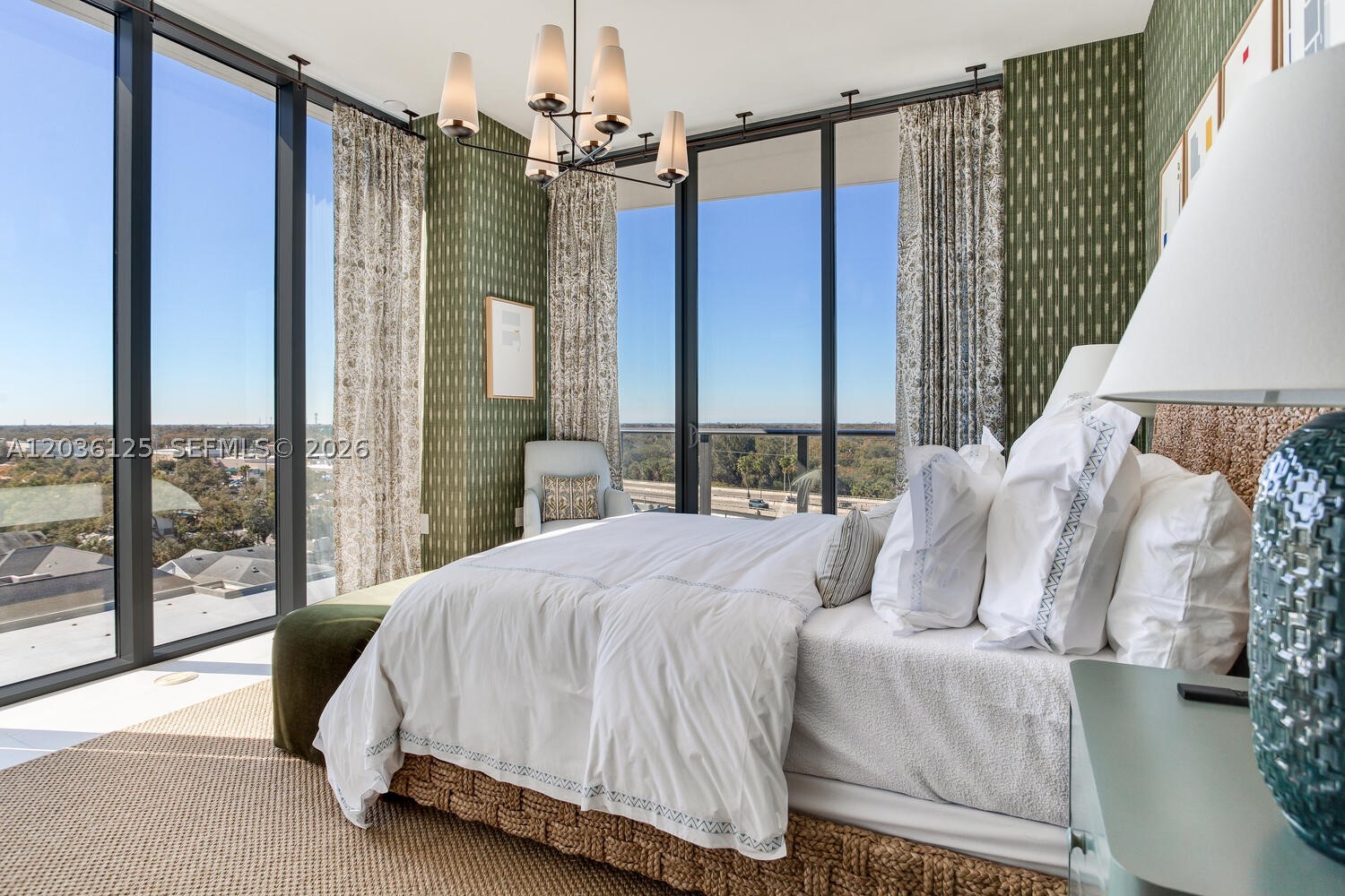 Bayshore Ysabella Condomin - Residential