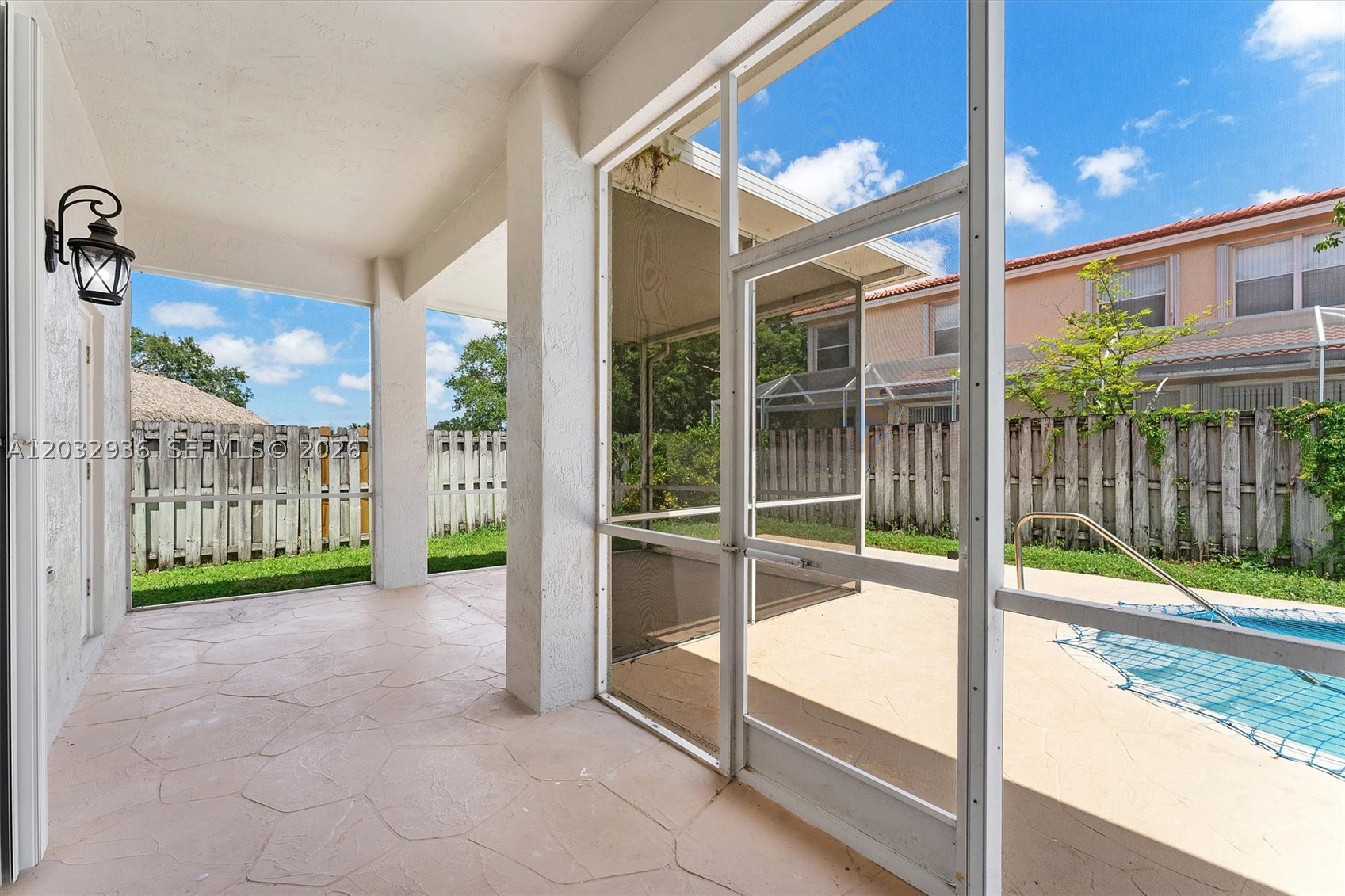 BREEDING PROPERTY - Residential