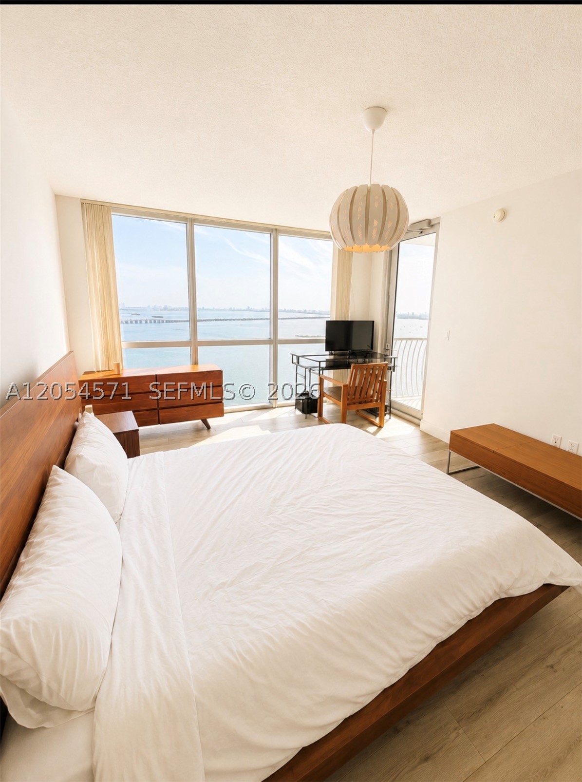 OPERA TOWER CONDO - Residential