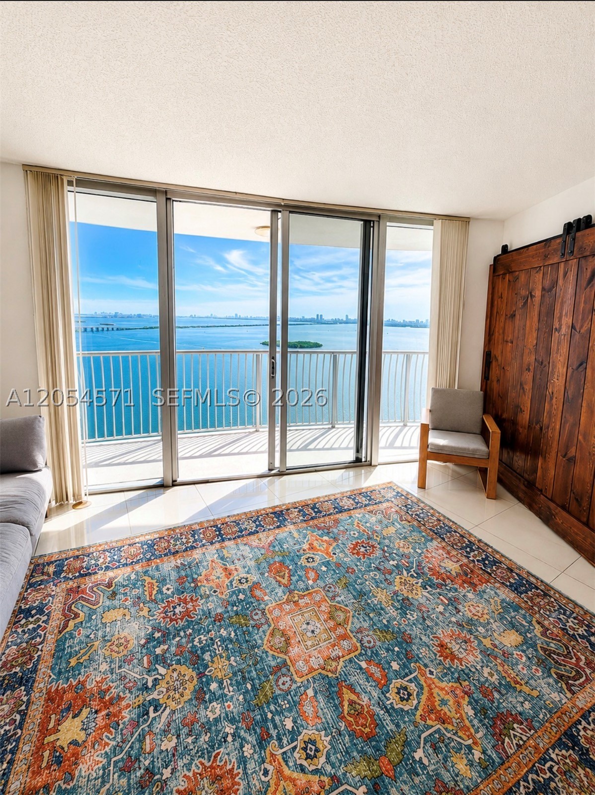 OPERA TOWER CONDO - Residential