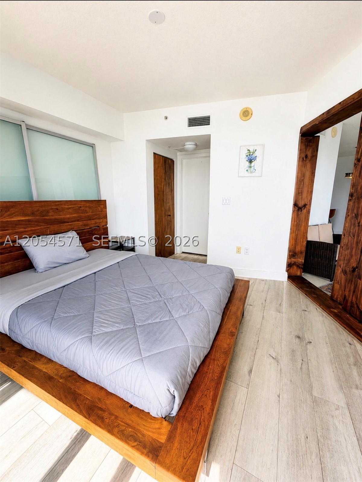 OPERA TOWER CONDO - Residential