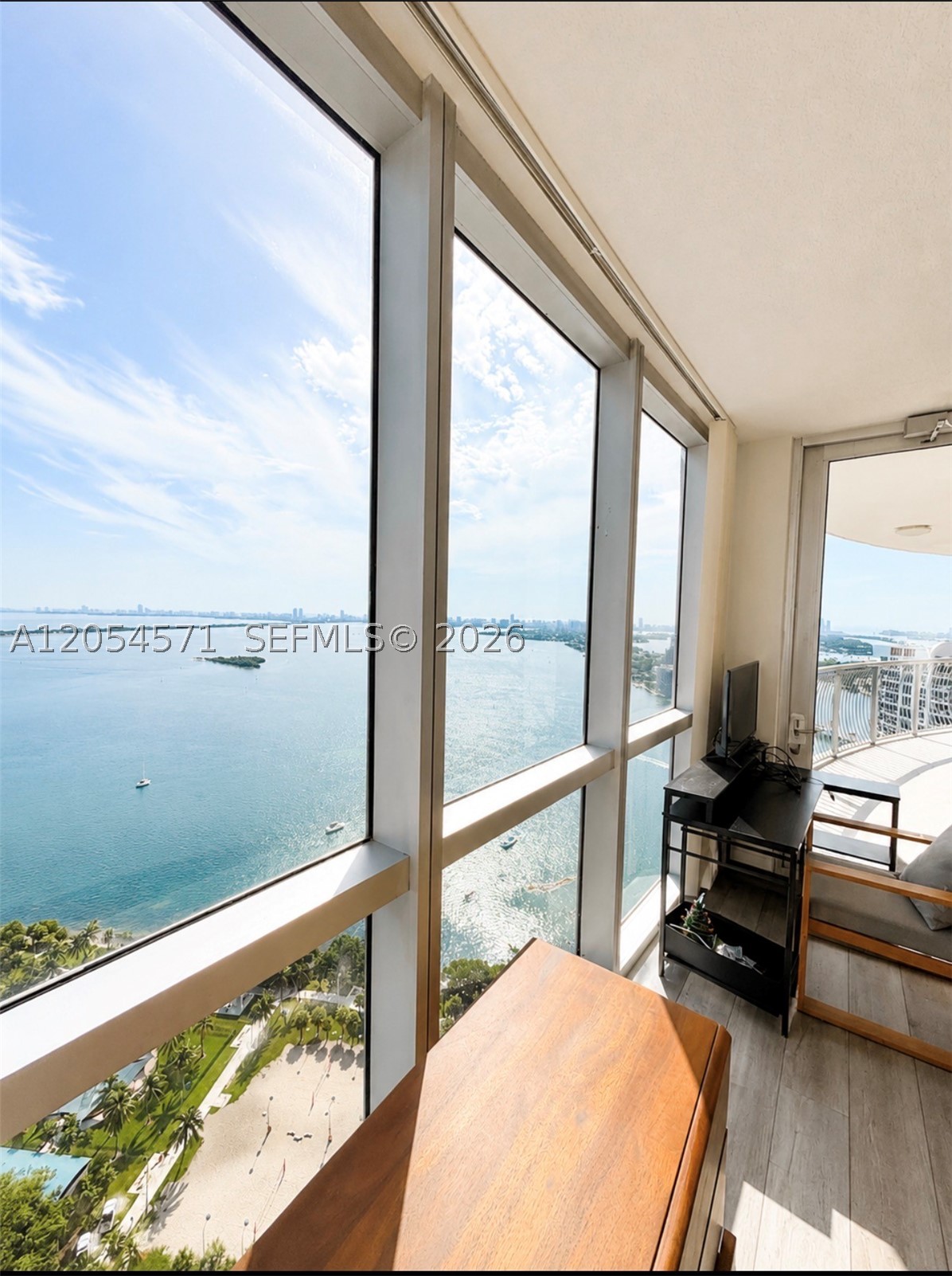 OPERA TOWER CONDO - Residential