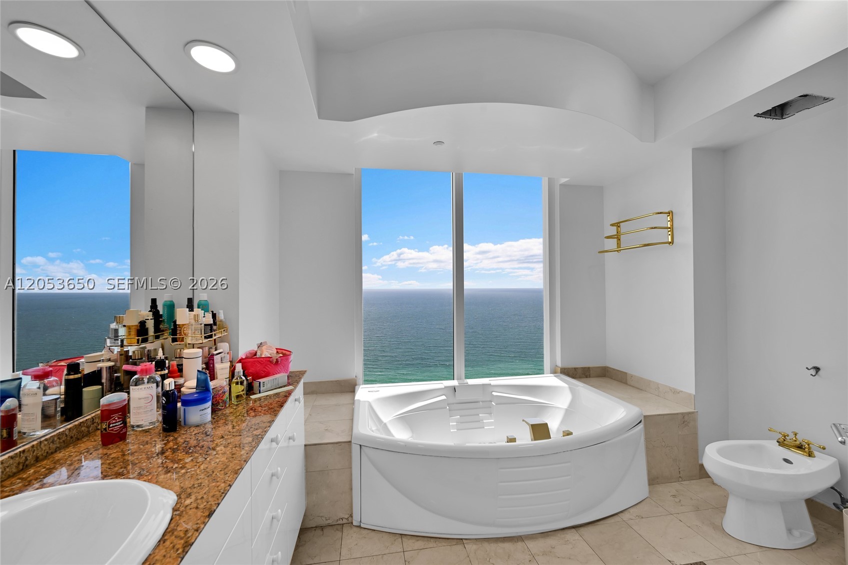 OCEAN TWO CONDO - Residential Lease