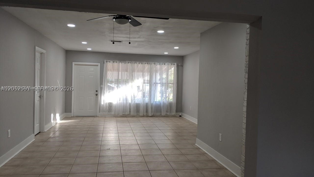 LINWOOD GARDENS - Residential