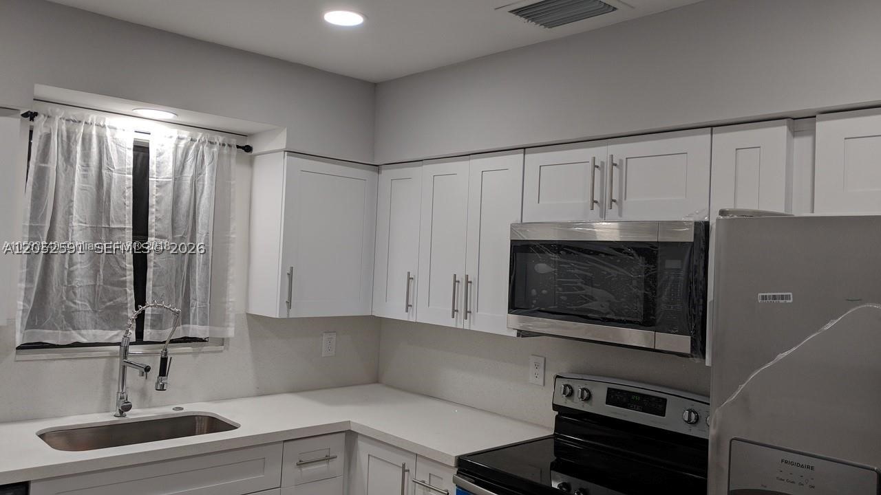 LINWOOD GARDENS - Residential