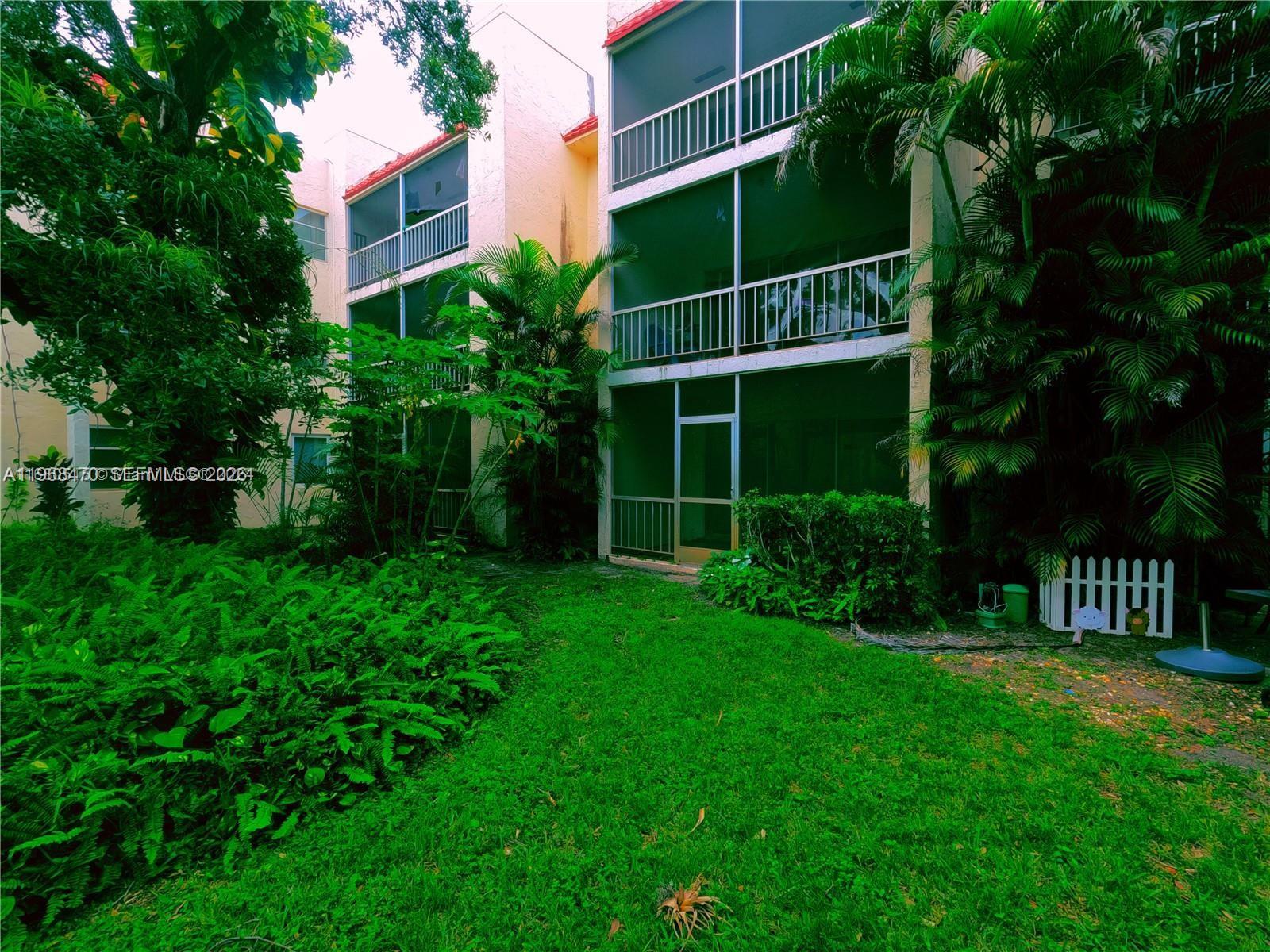 SPANISH OAKS CONDO - Residential