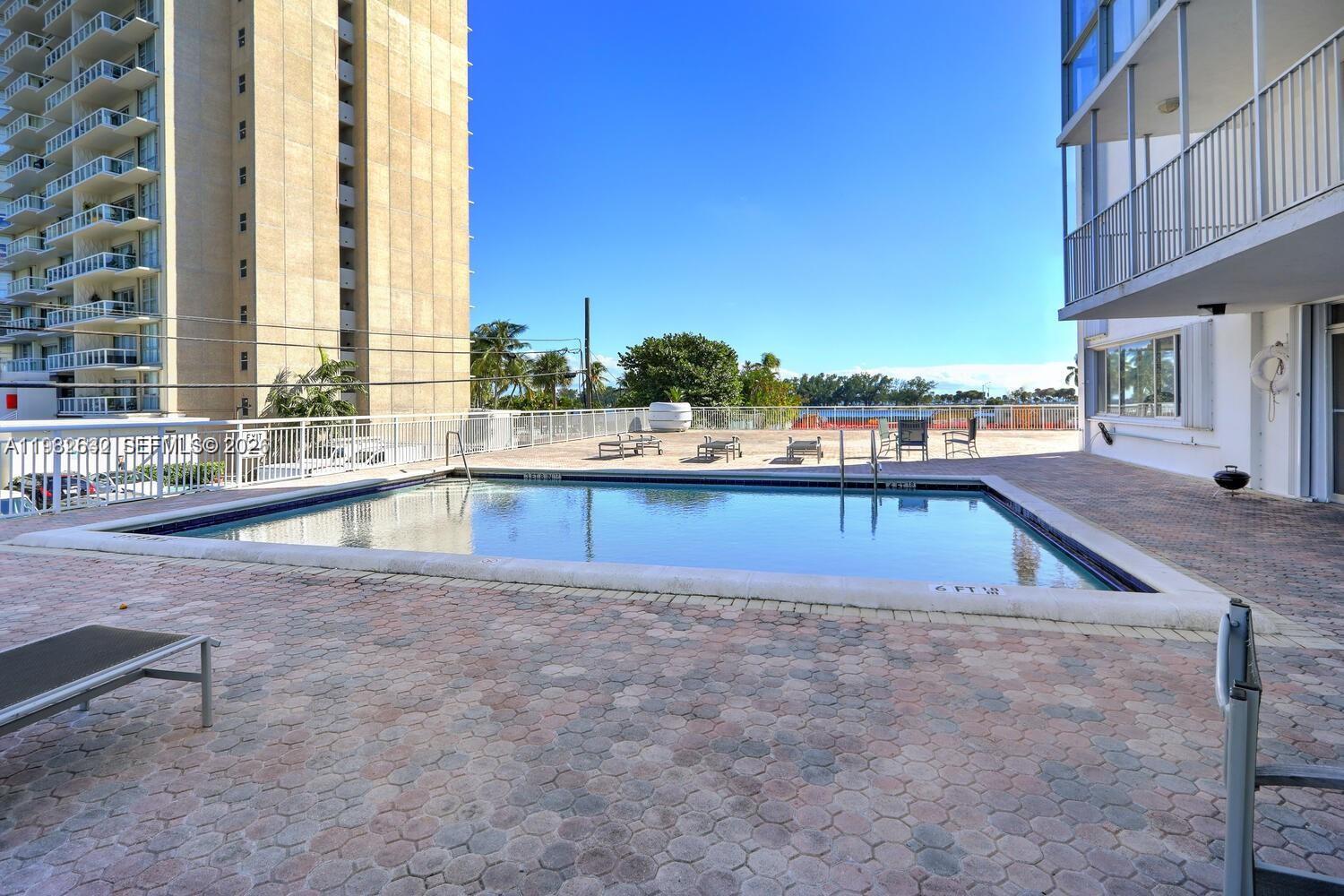 BRICKELL 25 CONDO - Residential