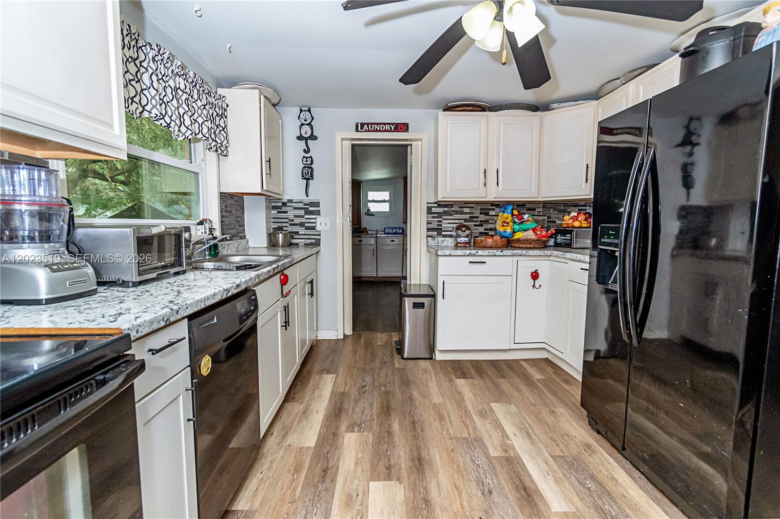 ORANGE ST - Residential