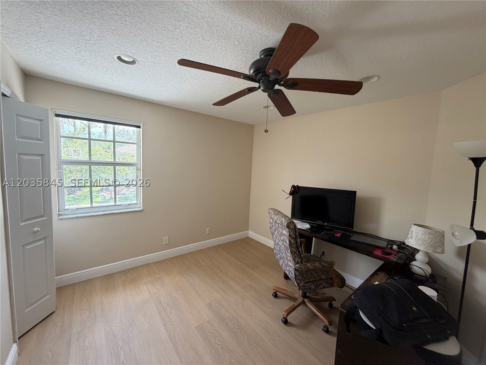 WYNDHAM LAKES CENTRAL - Residential