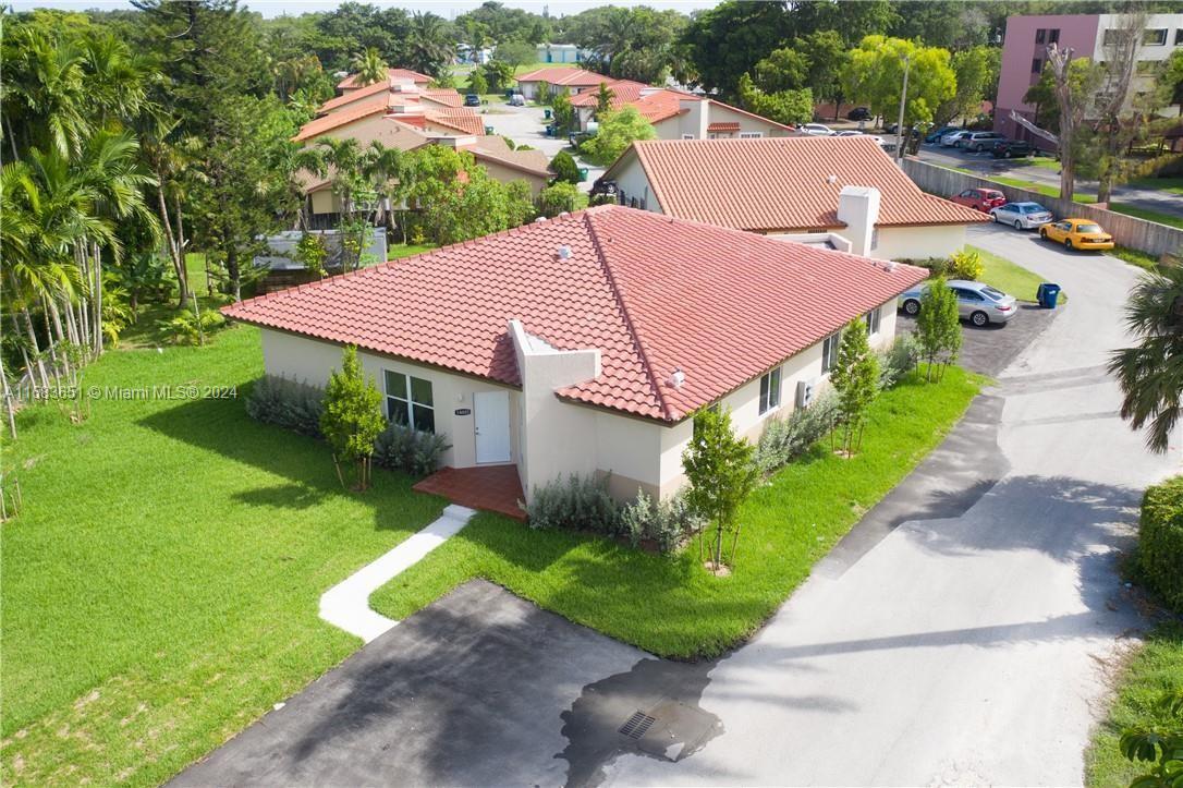 REPLAT OF SABAL GROVE - Residential Lease