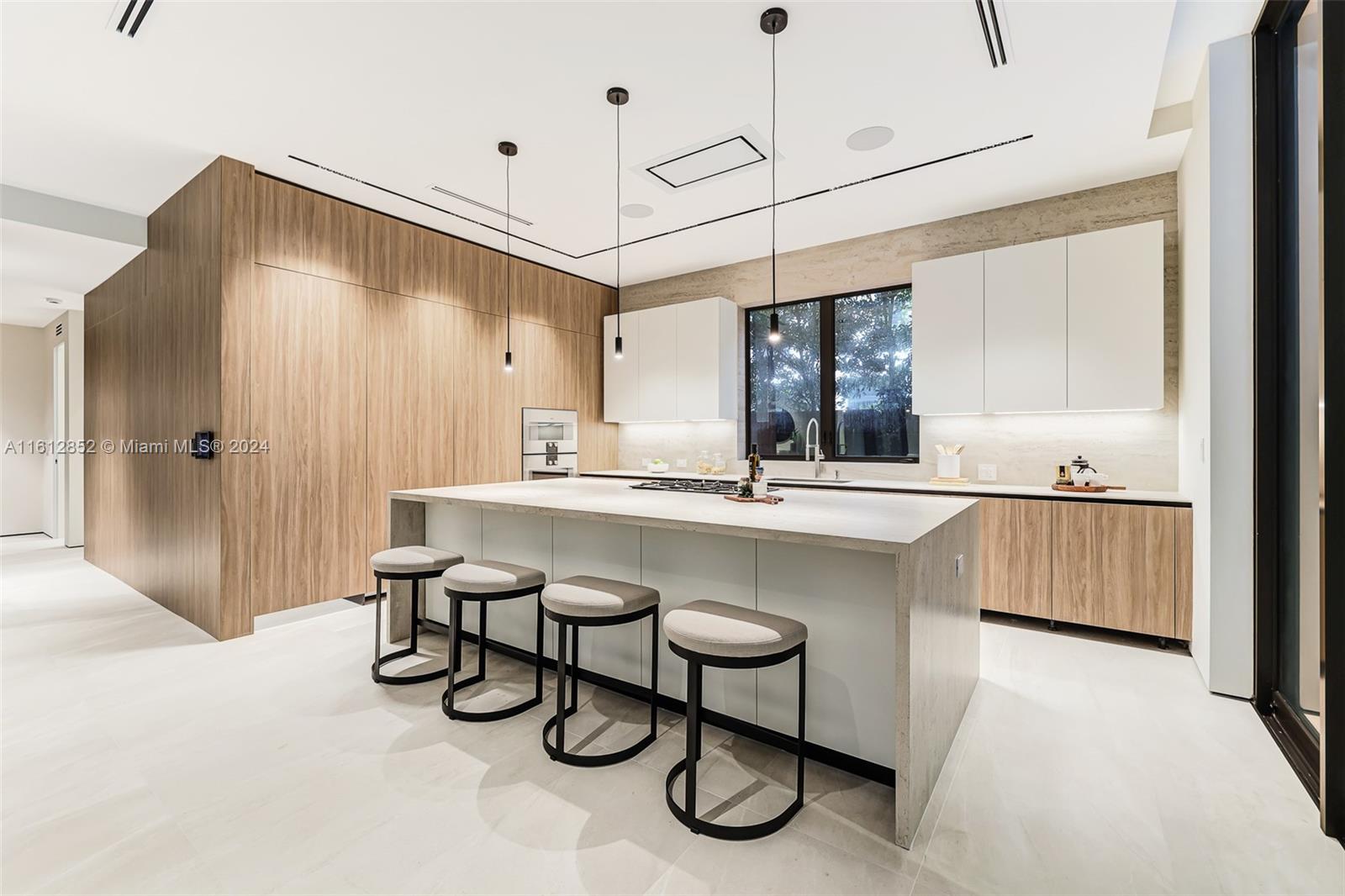 CAMNER GABLES 2ND ADDN - Residential