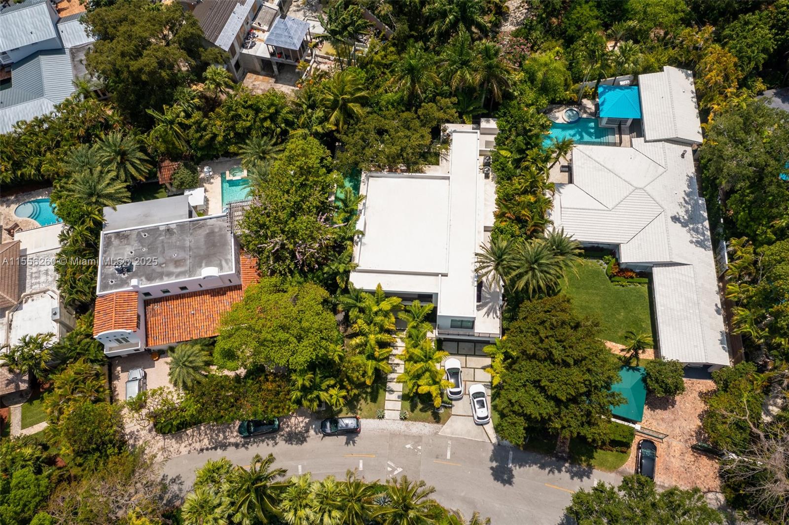 FOUR WAY LODGE ESTATES 1 - Residential