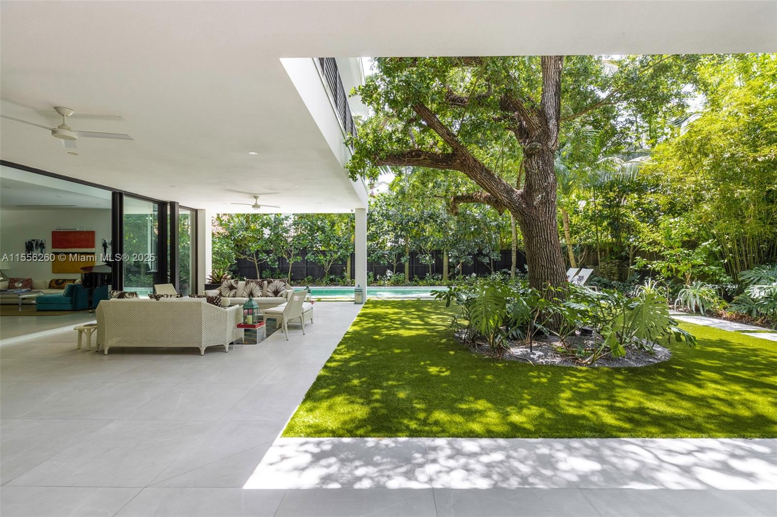 FOUR WAY LODGE ESTATES 1 - Residential