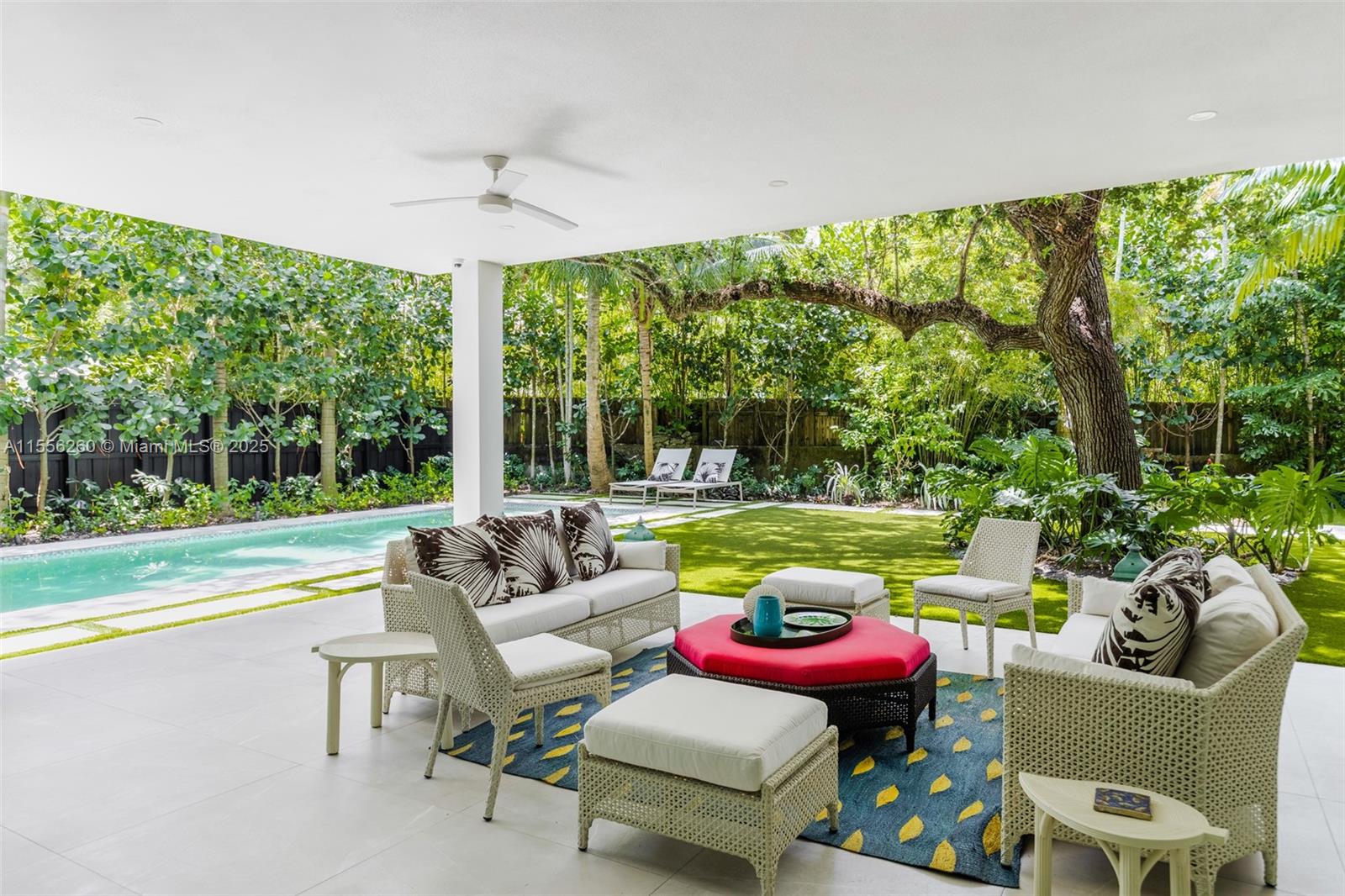 FOUR WAY LODGE ESTATES 1 - Residential