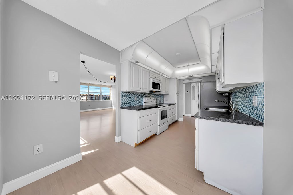 PARK PLACE CONDOMINIUM NO - Residential