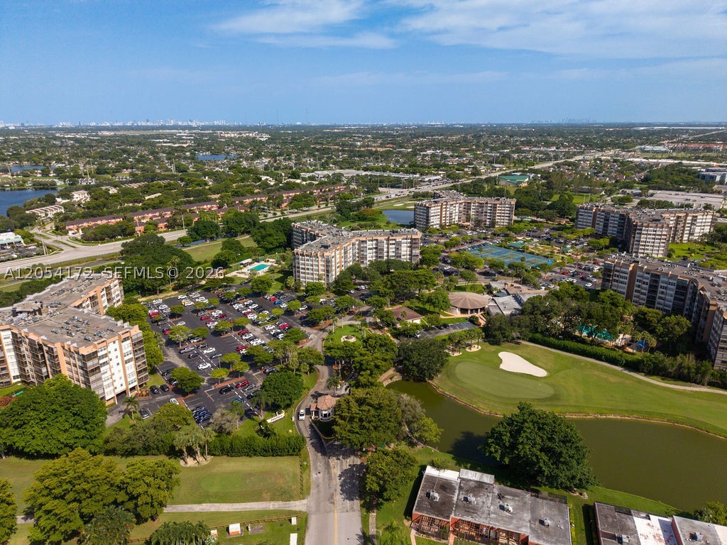 PARK PLACE CONDOMINIUM NO - Residential