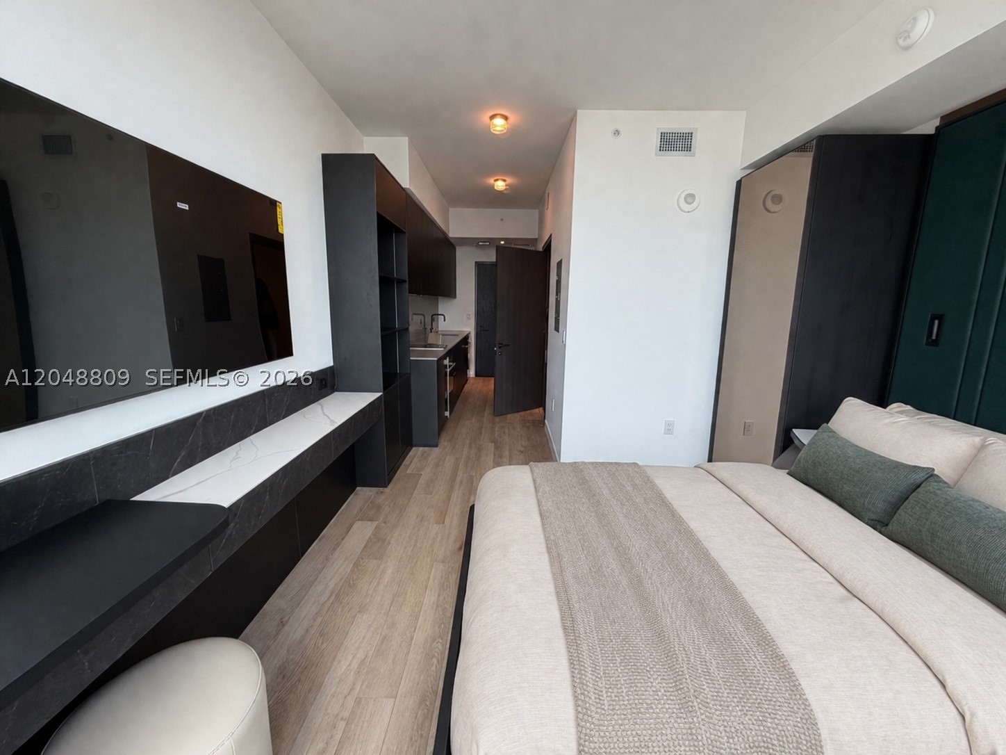 E11even Hotel & Residences - Residential