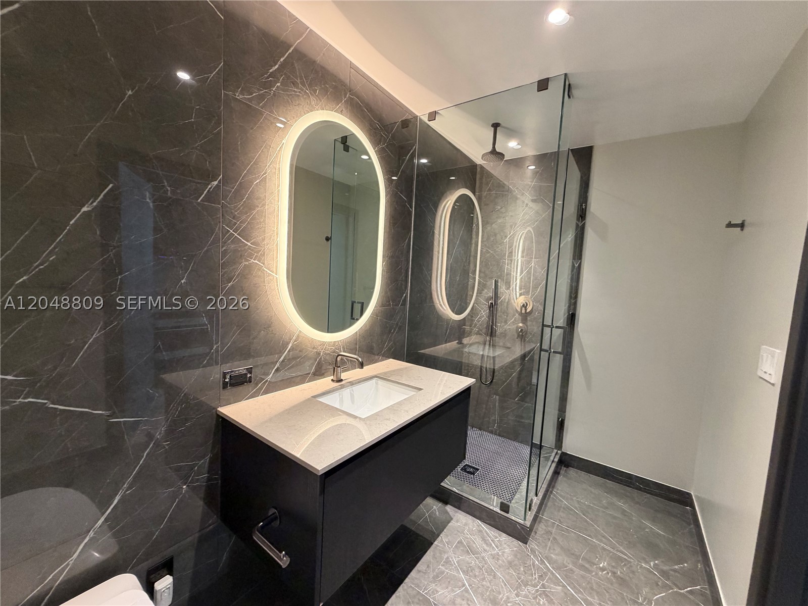 E11even Hotel & Residences - Residential