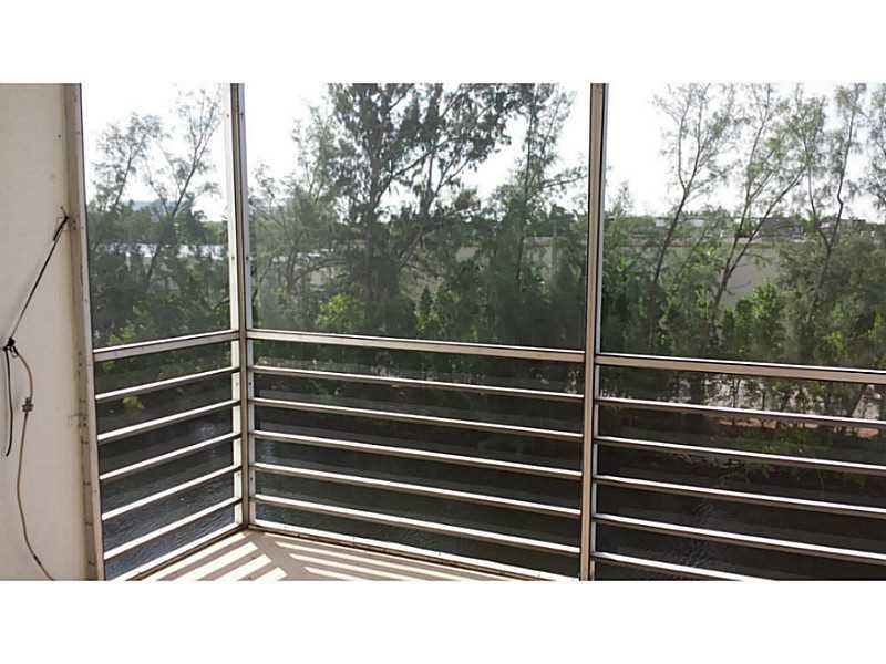 EASTERN SHORES WHITE HOUS - Residential Lease