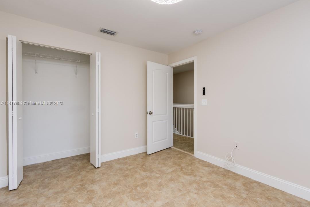 SAWGRASS EXCHANGE PLAT - Residential