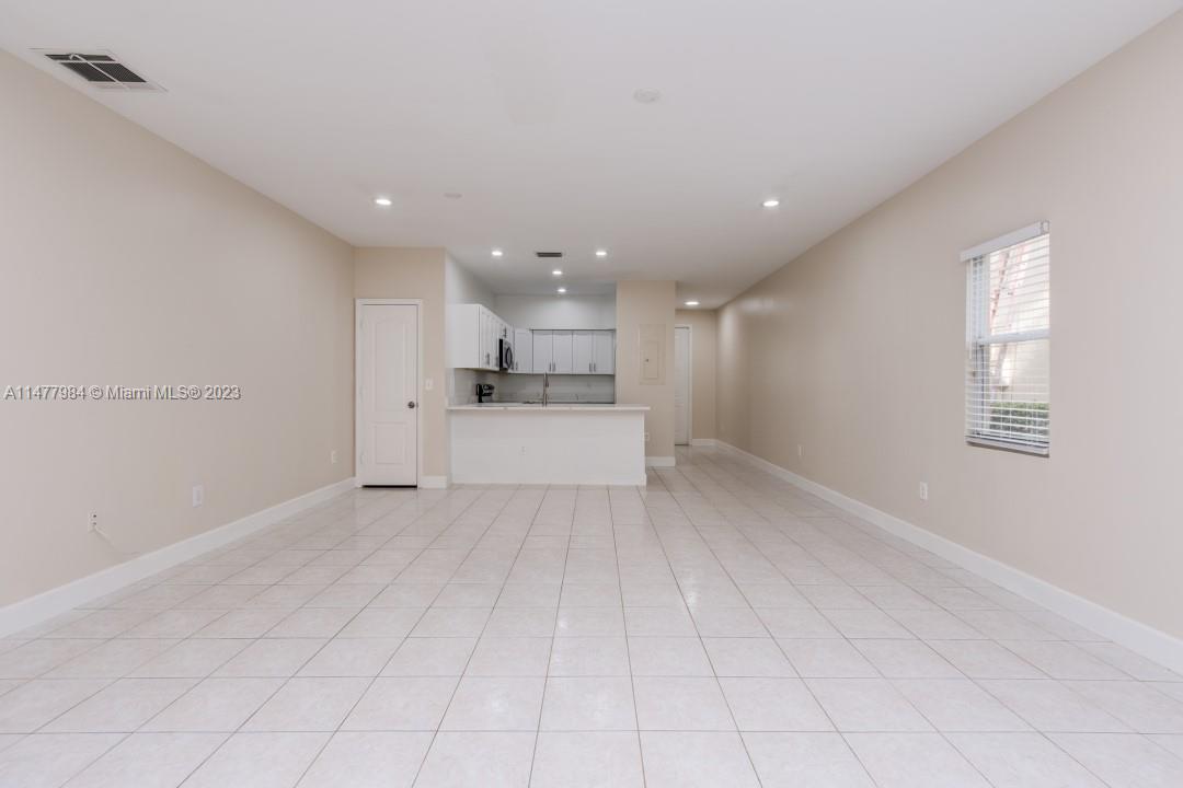 SAWGRASS EXCHANGE PLAT - Residential