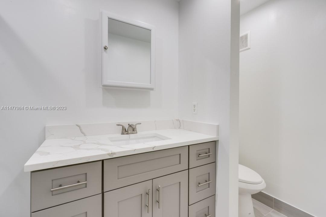 SAWGRASS EXCHANGE PLAT - Residential