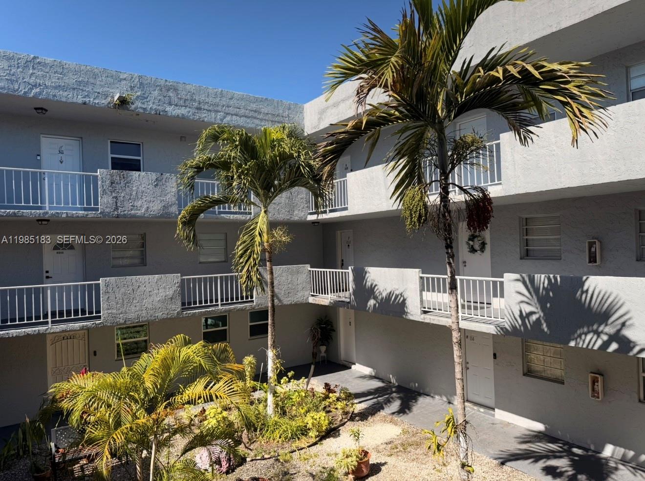 LOS SUENOS CONDO - Residential Lease