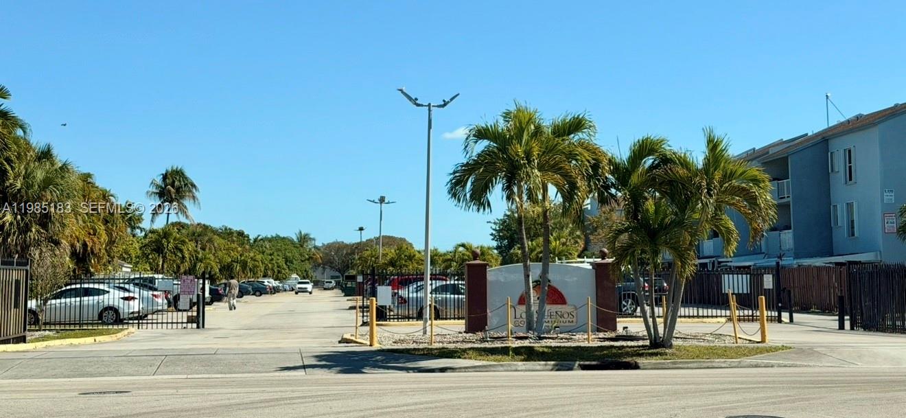 LOS SUENOS CONDO - Residential Lease