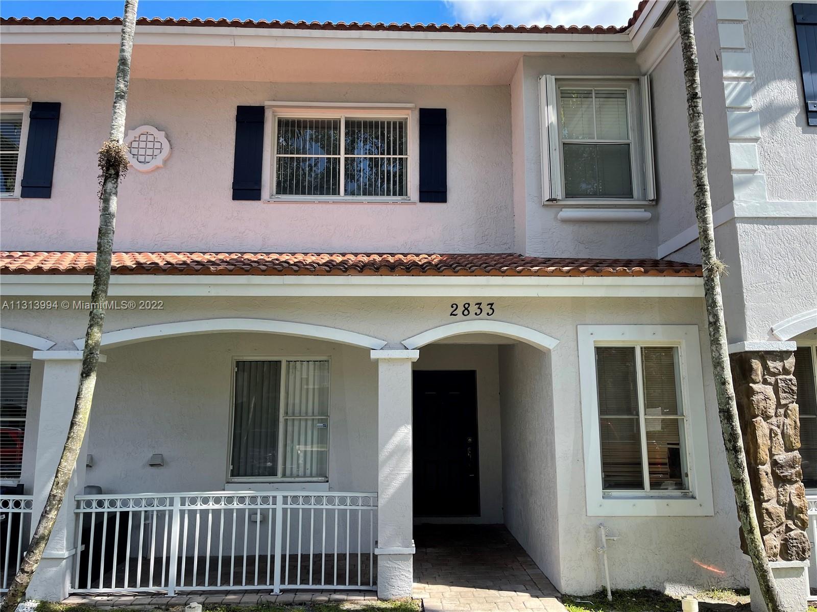 BEAUTIFUL TOWNHOUSE IN A DESIRABLE AREA OF MIRAMAR. 2 BEDROOMS AND 2.5 BATHROOMS. GATED COMMUNITY WITH SECURITY PATROL. EXCELLENT LOCATION CLOSE TO SHOPPING CENTER, GREAT SCHOOLS, AND MAJOR HWY