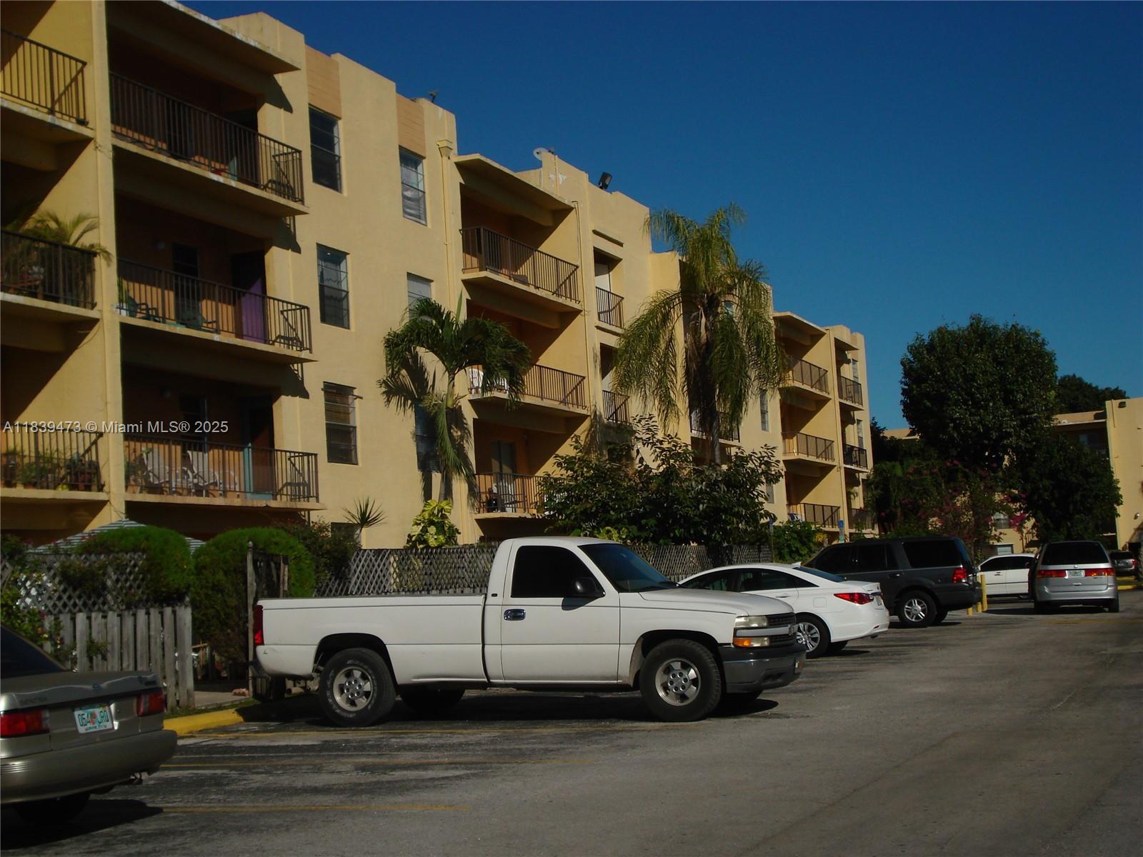 WESTLAND GARDENS - Residential