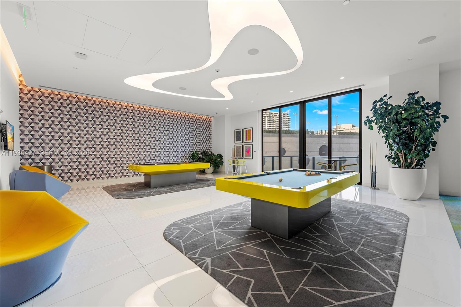 PARAISO BAYVIEWS CONDO - Residential