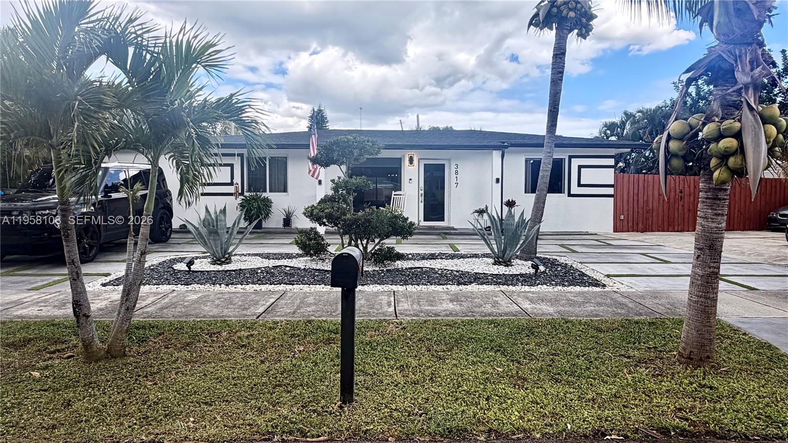 LAKE FOREST SEC 4 - Residential Lease