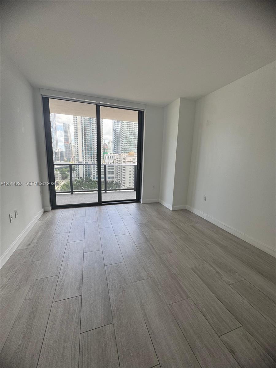 BRICKELL HEIGHTS EAST - Residential