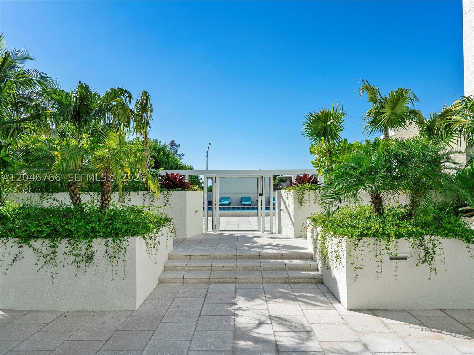 THE WAVERLY AT SURFSIDE B - Residential