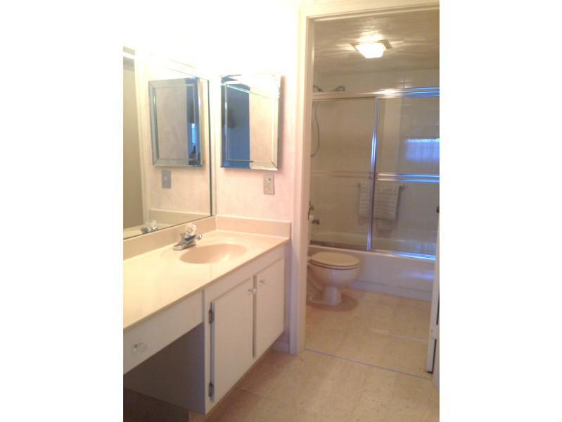 CAMBRIDGE #2 AT CENTURY V - Residential Lease